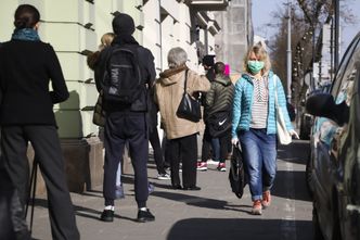 Koronawirus. Polacy boją się utraty pracy i bankructw