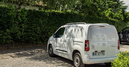 Toyota podzieli salony. Dostawczaki z oddzielnymi punktami serwisu