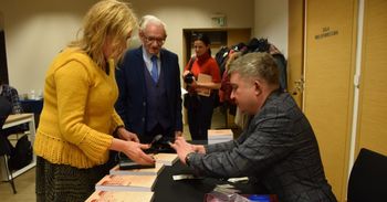 "Rocznik Zduńskowolski" jest już dostępny dla czytelników. W Ratuszu odbyła się promocja wydawnictwa