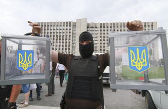 Wybory na Ukrainie. Szef separatystów: Pieczęcie komisji wyborczych są już u mnie
