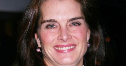 Co się stało z twarzą Brooke Shields?!
