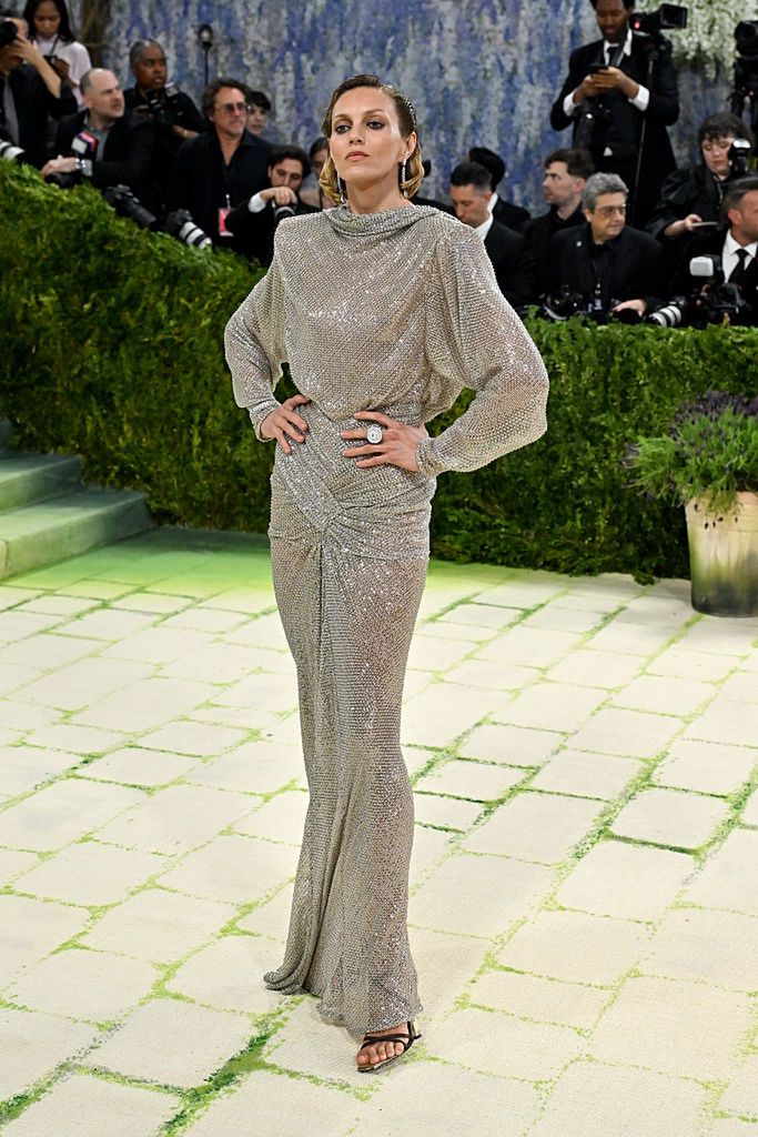 Anja Rubik na Met Gali