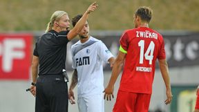 Robert Lewandowski grał, kobieta sędziowała, a irańska telewizja... cenzurowała przekaz