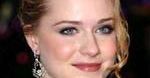 Evan Rachel Wood i Luke Wilson uciekają z Ziemi