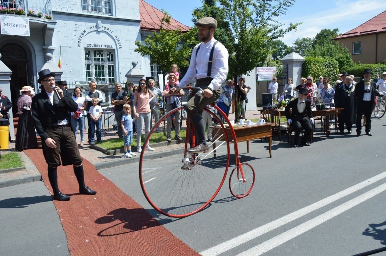 Są pieniądze na pikniki Kępina Moto Show 2025 i Miasteczko Złotnickiego w Zduńskiej Woli
