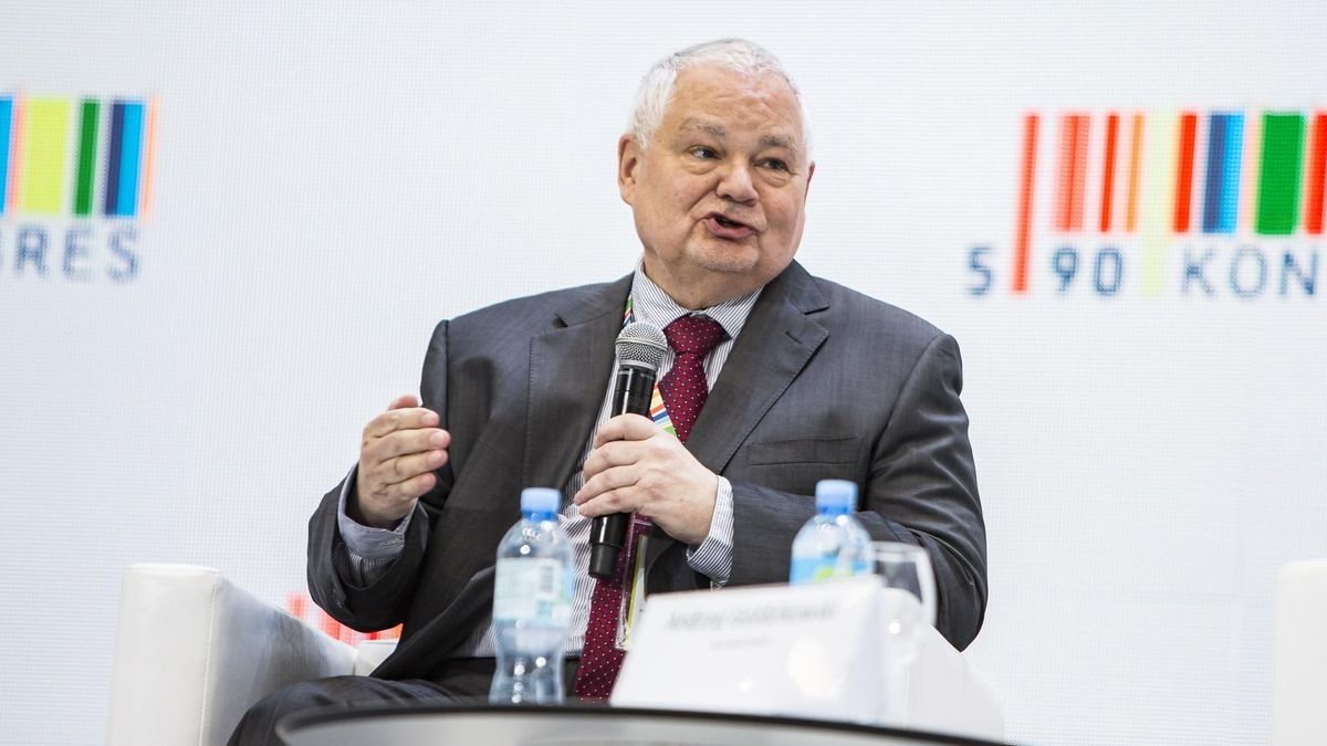 Szef NBP zapowiedział, że nie ma zamiaru podać się do dymisji.