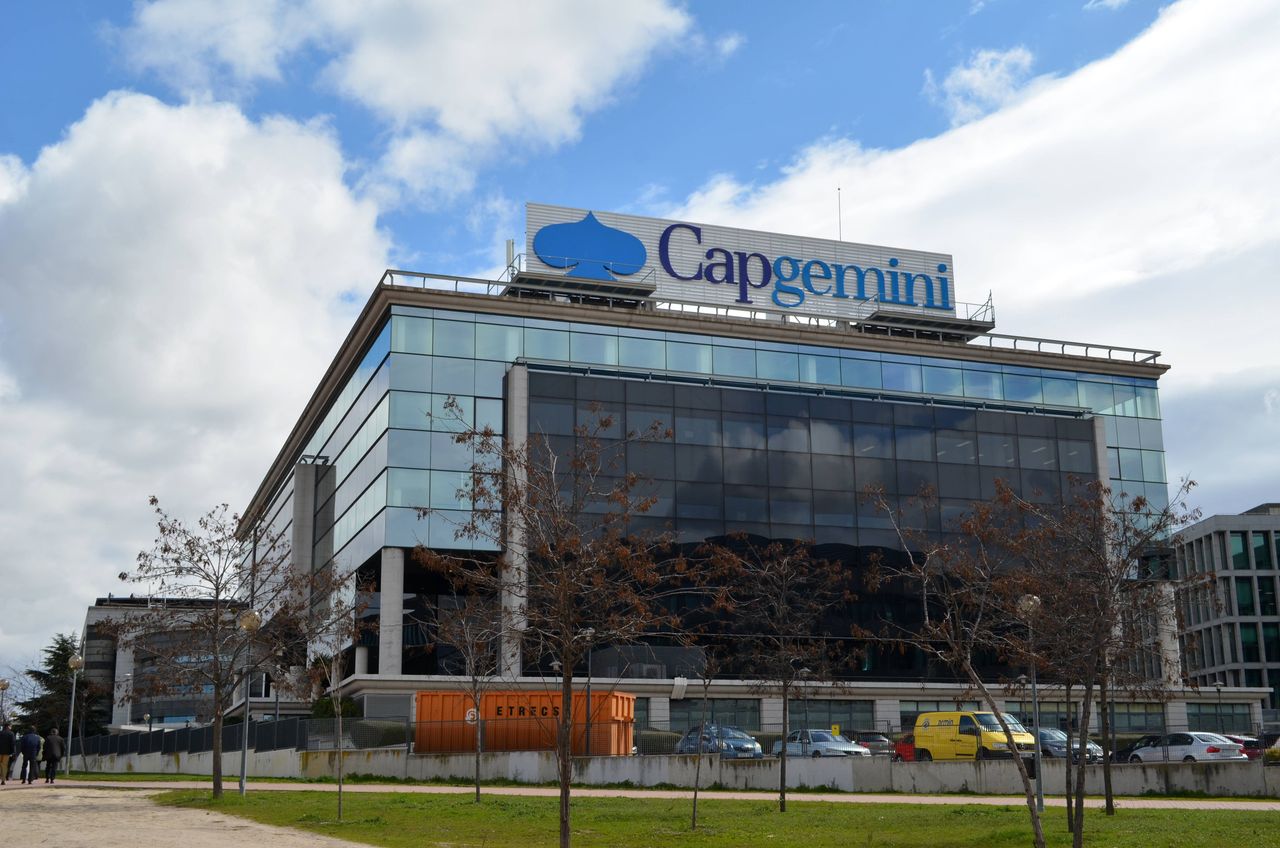 Wielkie zwolnienia we francuskiej firmie. Pracę straci 2400 osób