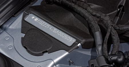 Oszustwo na VIN. Auto miało być bezwypadkowe. Było po "całce"