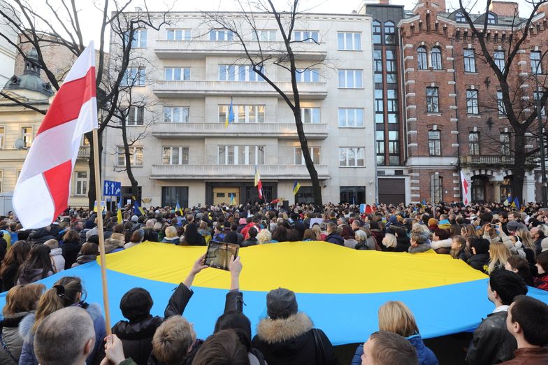 Manifestacje poparcia dla Ukrainy. Polacy chcą sąsiadów w Unii