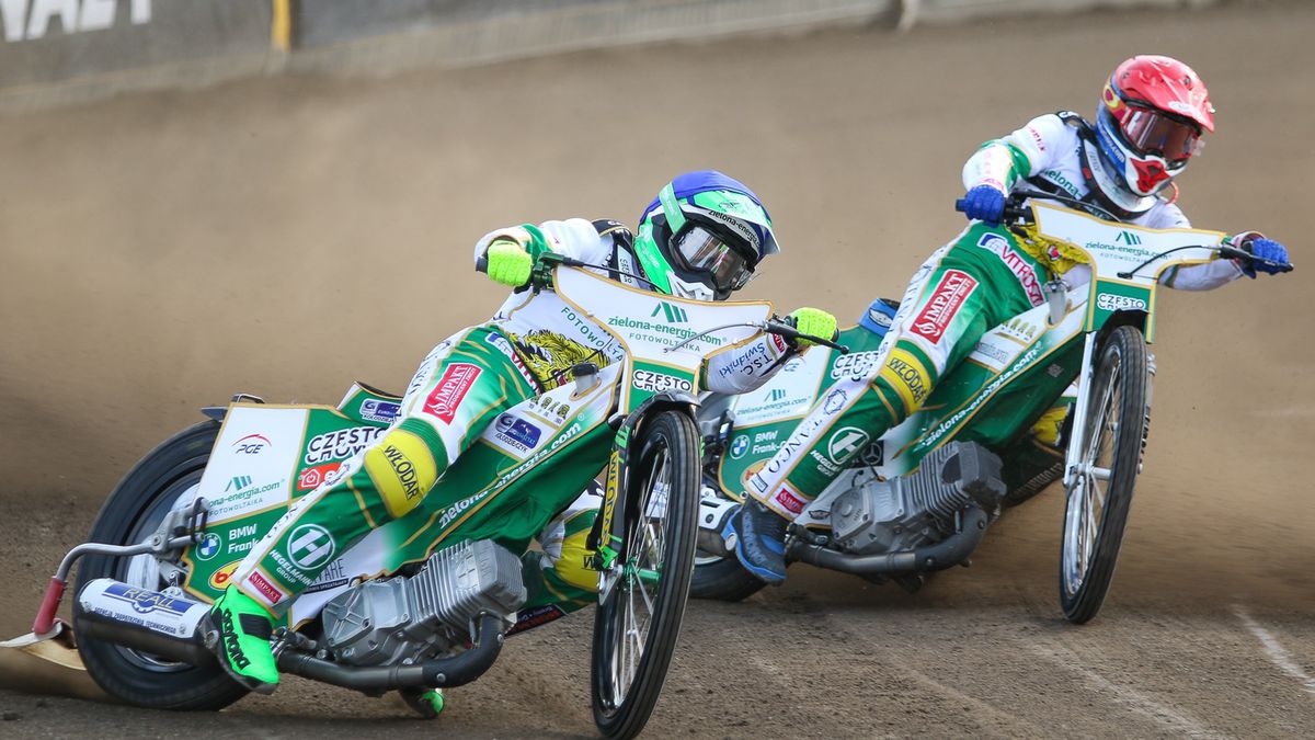 WP SportoweFakty / Patryk Kowalski / Na zdjęciu: Mateusz Świdnicki (z lewej) i Jakub Miśkowiak