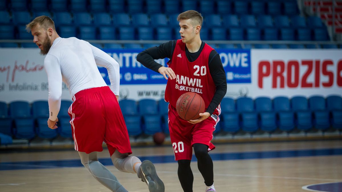 Newspix / Piotr Kieplin / PressFocus / Na zdjęciu: Jakub Wojciechowski i Mario Ihring