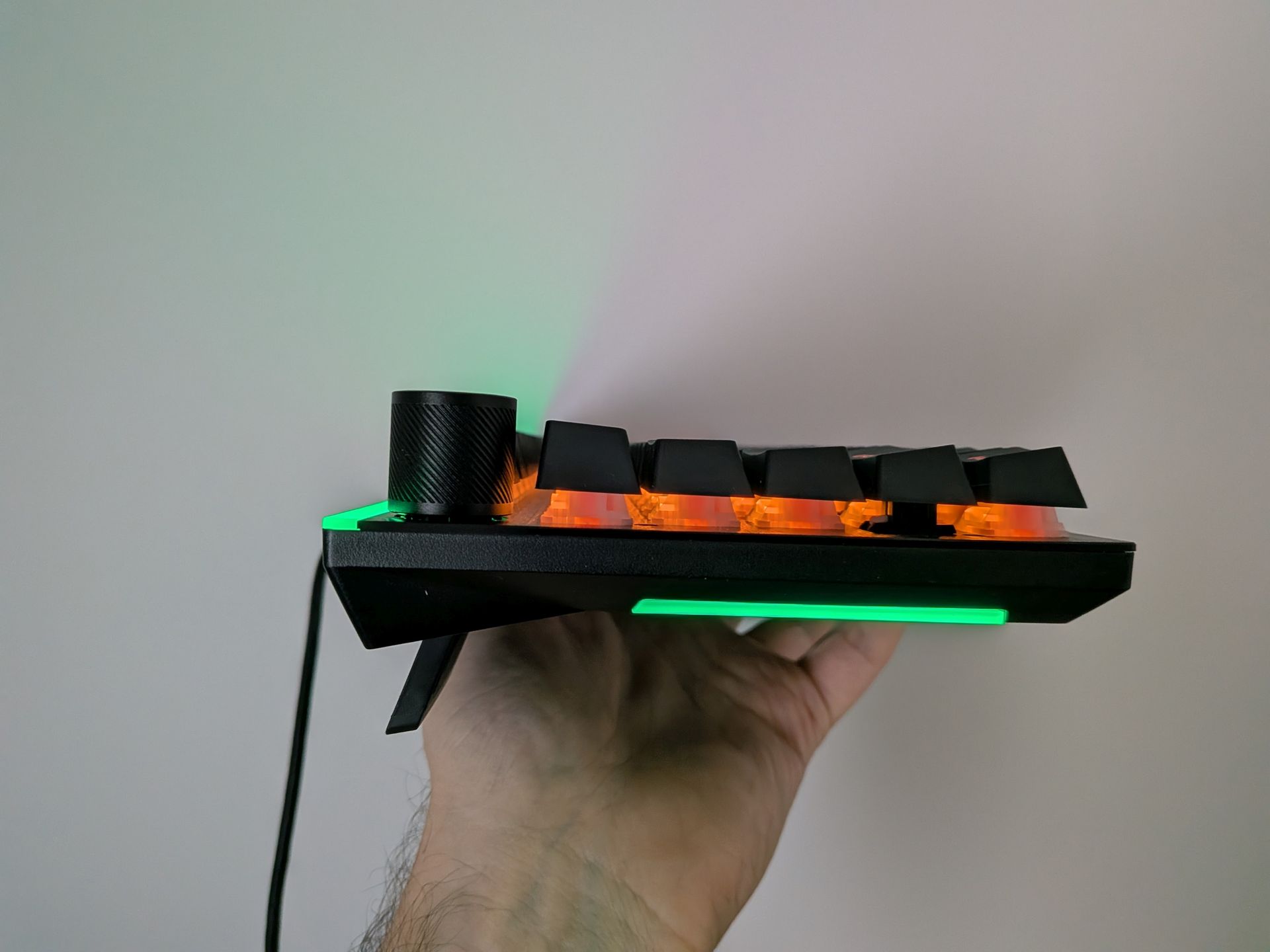 be quiet! Light Mount TKL