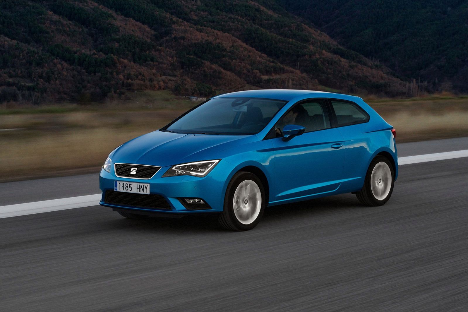 Seat Leon SC na nowych zdjęciach producenta [galeria] 25