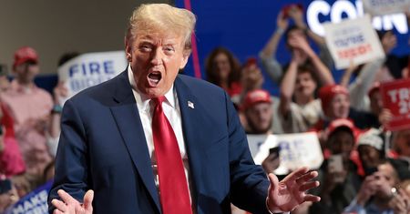 Kazali wpłacić 464 milionów dolarów. Zaczną konfiskować majątek Trumpa?