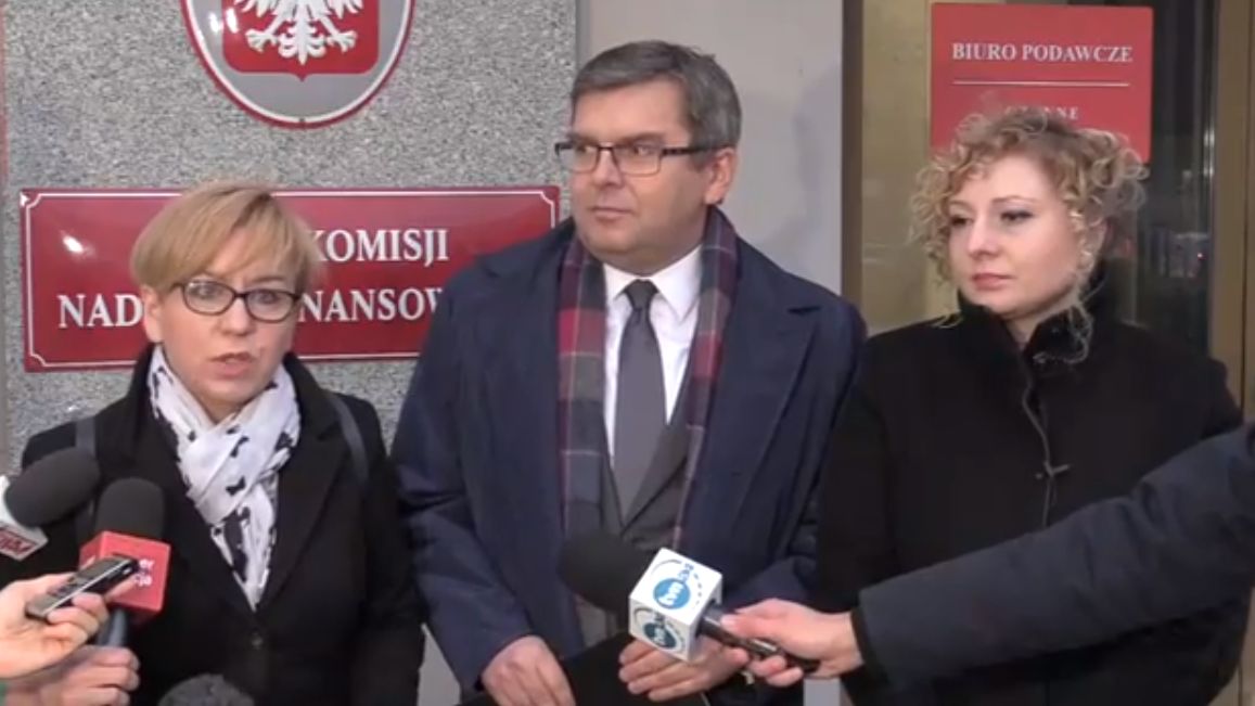 Afera KNF. Interwencja poselska w siedzibie Komisji