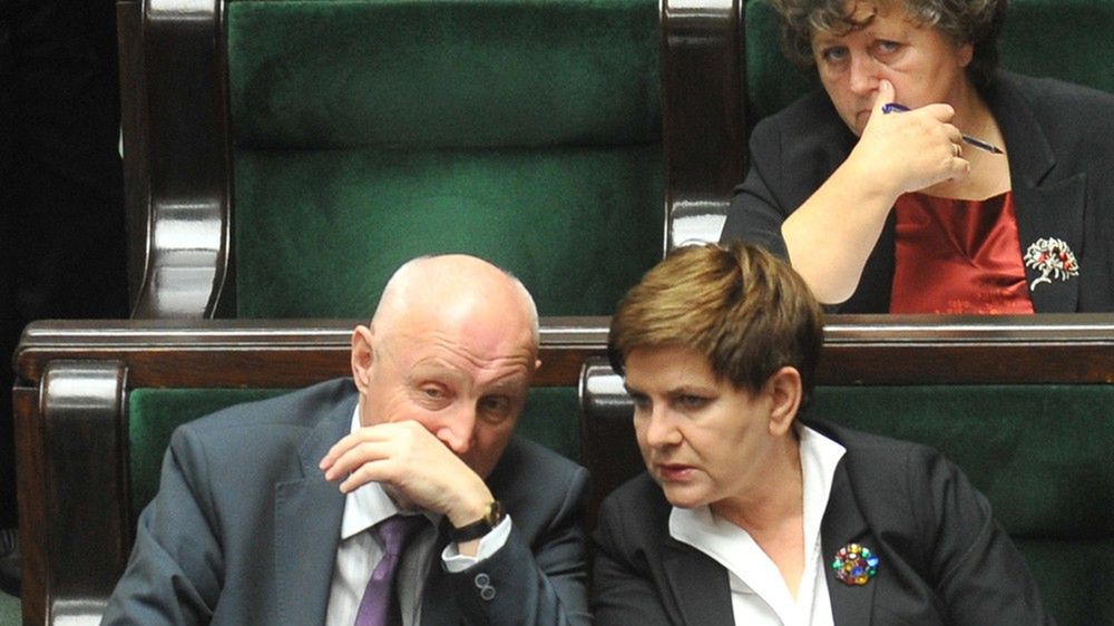 Prezes PKN Orlen Wojciech Jasiński i premier Beata Szydło.