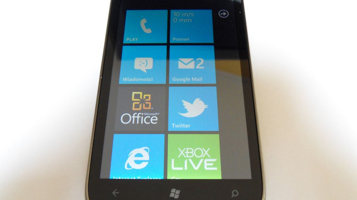 ZTE Tania - stylowy Windows Phone [test] 1