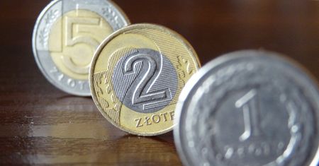 Kasjerka wydała resztę "z covidem". Burza w internecie