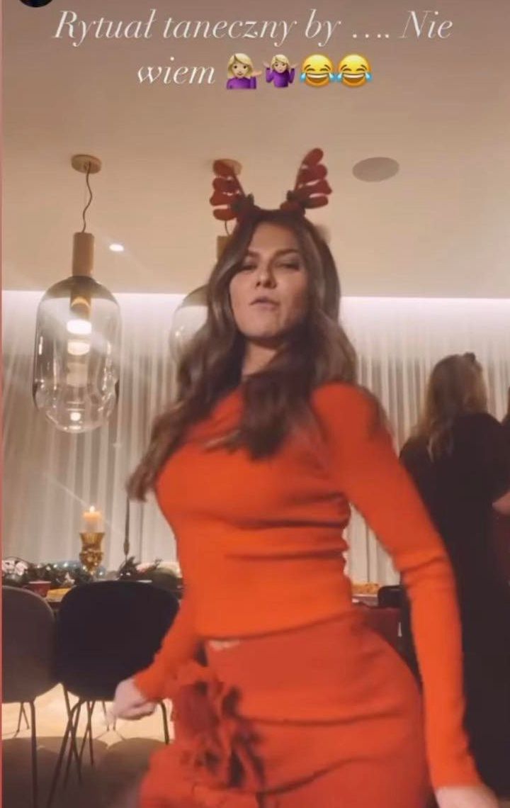Anna Lewandowska z koleżankami