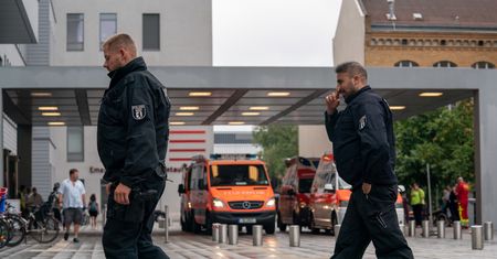 Aleksiej Nawalny wylądował w Niemczech. Są pierwsze informacje o jego stanie