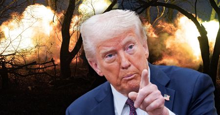 Trump wstrzymuje dostawy do Ukrainy. Niepokojące prognozy eksperta: "pociągną" pół roku