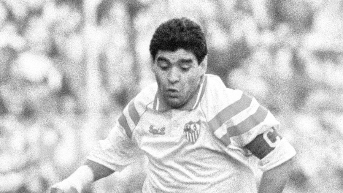 Zdjęcie okładkowe artykułu: PAP/EPA / J. MUNOZ / Na zdjęciu: Diego Maradona