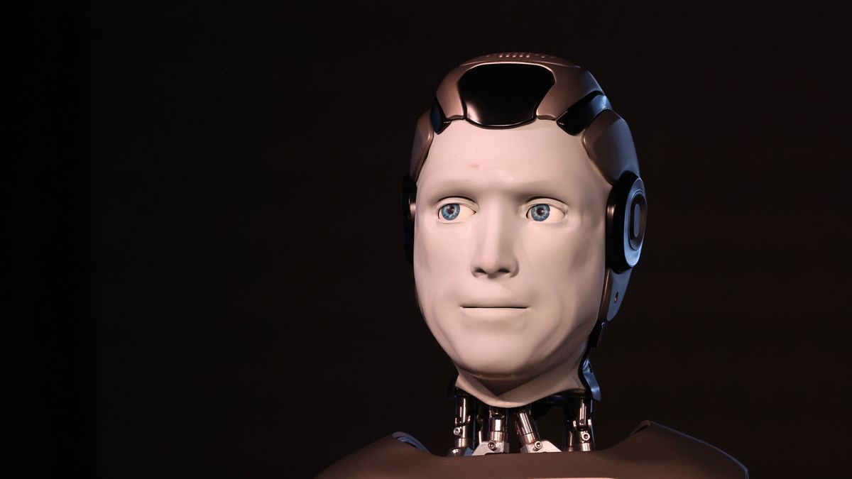 The first Russian anthropomorphic robot 'AIDOL' reacts during the presentation of the first Russian anthropomorphic robotic platform with AI - Embodied AI by Russian company AIDOL, in Moscow, Russia, 11 November 2025. EPA/MAXIM SHIPENKOV Dostawca: PAP/EPA.