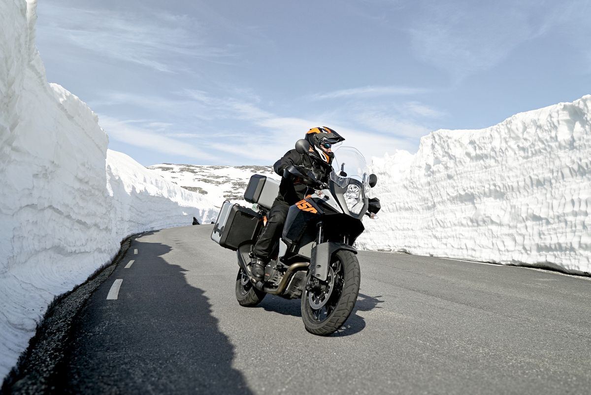 Jazda motocyklem zimą wymaga większej uwagi