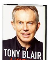 Autobiografia Tony'ego Blaira coraz gorętszym towarem
