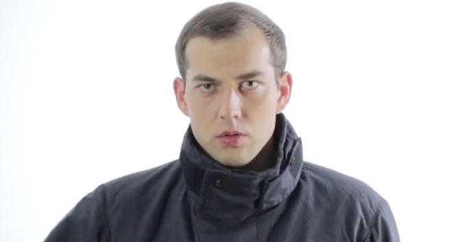 Zbigniew Bródka jako strażak w kampanii „Nie dla czadu” (wideo)