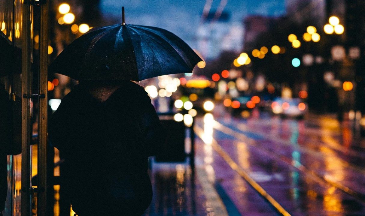 Zielona Góra: Może mocno padać w regionie. Wydano ostrzeżenie