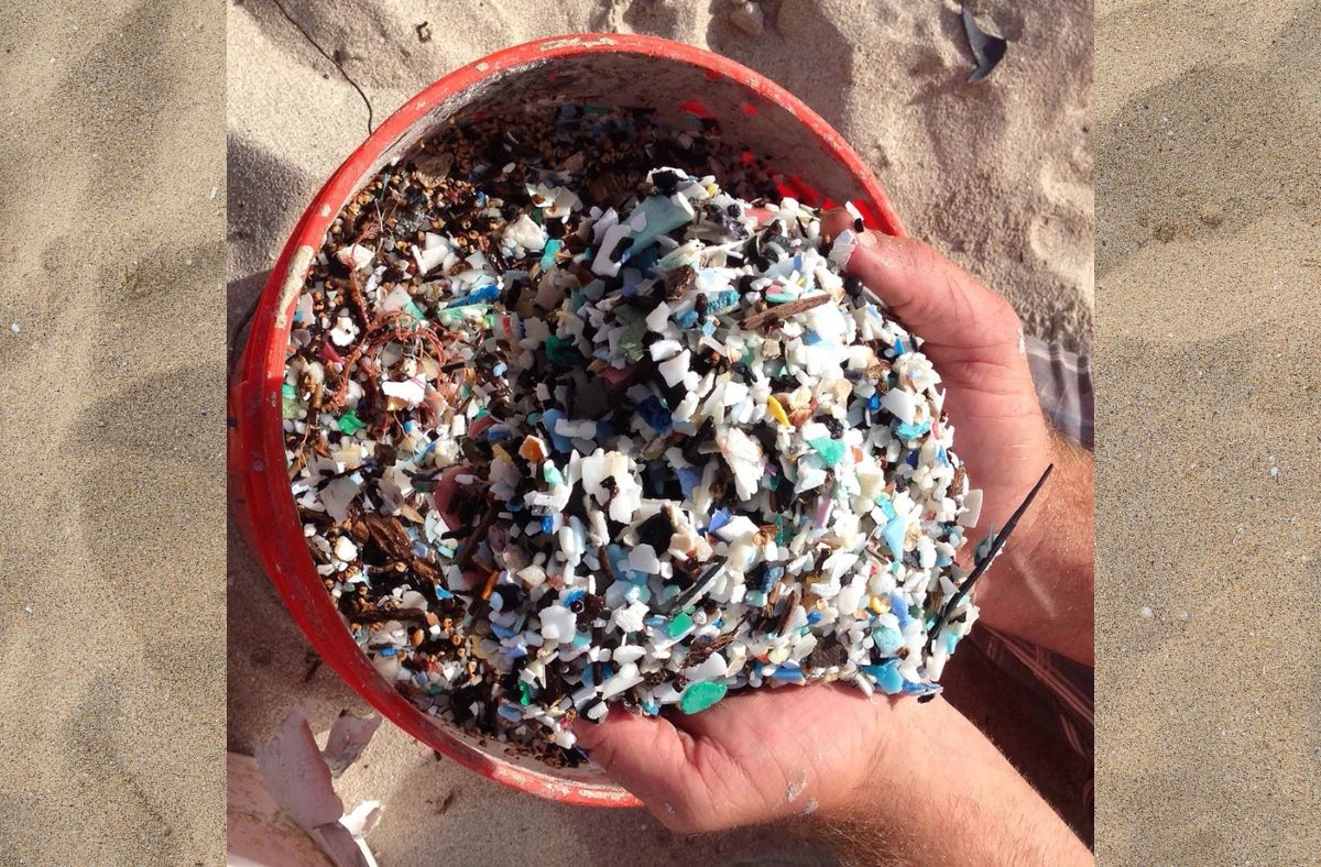 Plastic partially decomposes in the ocean.