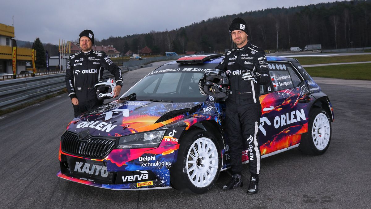 Materiały prasowe / kajto.pl / Na zdjęciu: Kajetan Kajetanowicz (z prawej) i Maciej Szczepaniak