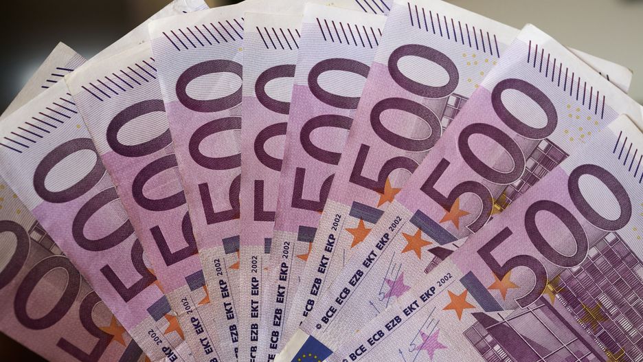 LISBON, PORTUGAL - FEBRUARY 19: In this photo illustration five hundred euros banknotes are on display on February 19, 2023, in Lisbon, Portugal. According to the Bank of Portugal (BdP) it is illegal to be asked for identification when trying to make a payment with 100, 200 or 500 euro banknotes. Banco de Portugal indicates in an answer in frequently asked questions on its official website that "procedures of this kind are contrary to the legal tender of the euro banknote and jeopardize the confidence of the public in the banknotes in circulation." Banco de Portugal also clarifies that "as a rule, euro banknotes and coins must be accepted in all transactions, whatever their nature", which means that the "creditor has a duty to accept any type of banknote or coin and, as a general rule, cannot refuse it." In case of refusal or attempt to identify the person trying to pay using euro banknotes BdP indicates that "you should inform Banco de Portugal if you are confronted with situations of this nature". (Photo Illustration by Horacio Villalobos#Corbis/Corbis via Getty Images)