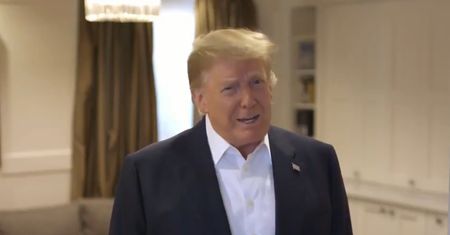 Koronawirus. Donald Trump opuścił szpital. Jest nowe nagranie