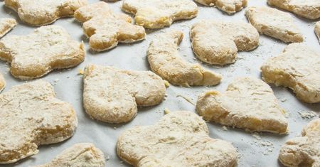 Smak jak z lat 80. W PRL-u każdy uwielbiał te ciasteczka, bo są kruche i łatwe do zrobienia