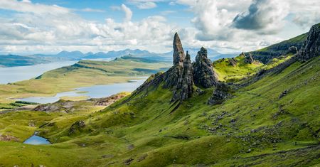 Nowe odkrycia na wyspie Skye. Ślady dinozaurów i prehistoryczne sekrety
