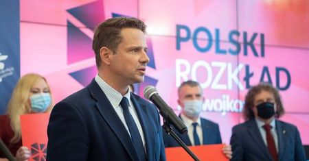 Warszawa. "To nie ład, to rozkład". Samorządowcy przeciwko rządowej strategii Polskiego Ładu
