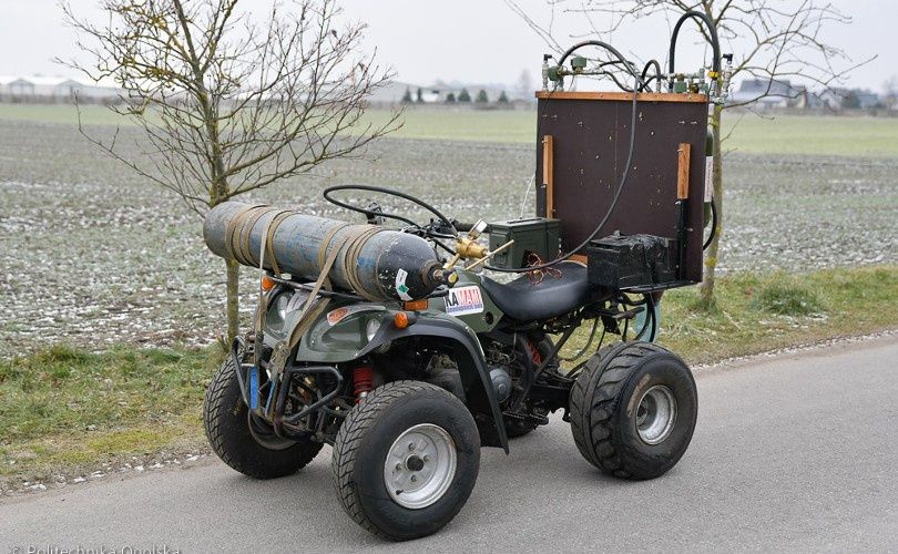 quad napędzany sprężonym azotem