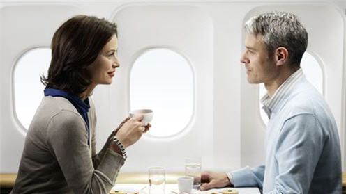 Romantyczna kolacja 10 tys. mnpm, w pierwszej klasie Airbusa A330 1