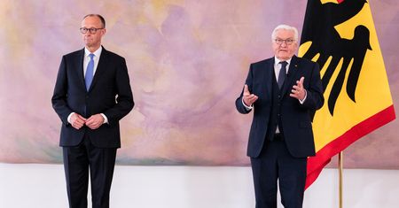 Steinmeier uderza w Merza? Mówi o "politycznie fatalnym błędzie"