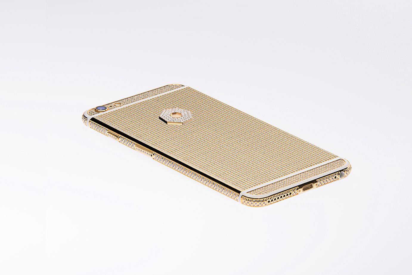 iPhone 6s jeszcze nie miał premiery, ale możesz już zamówić luksusową wersję za... 750 tysięcy złotych 13