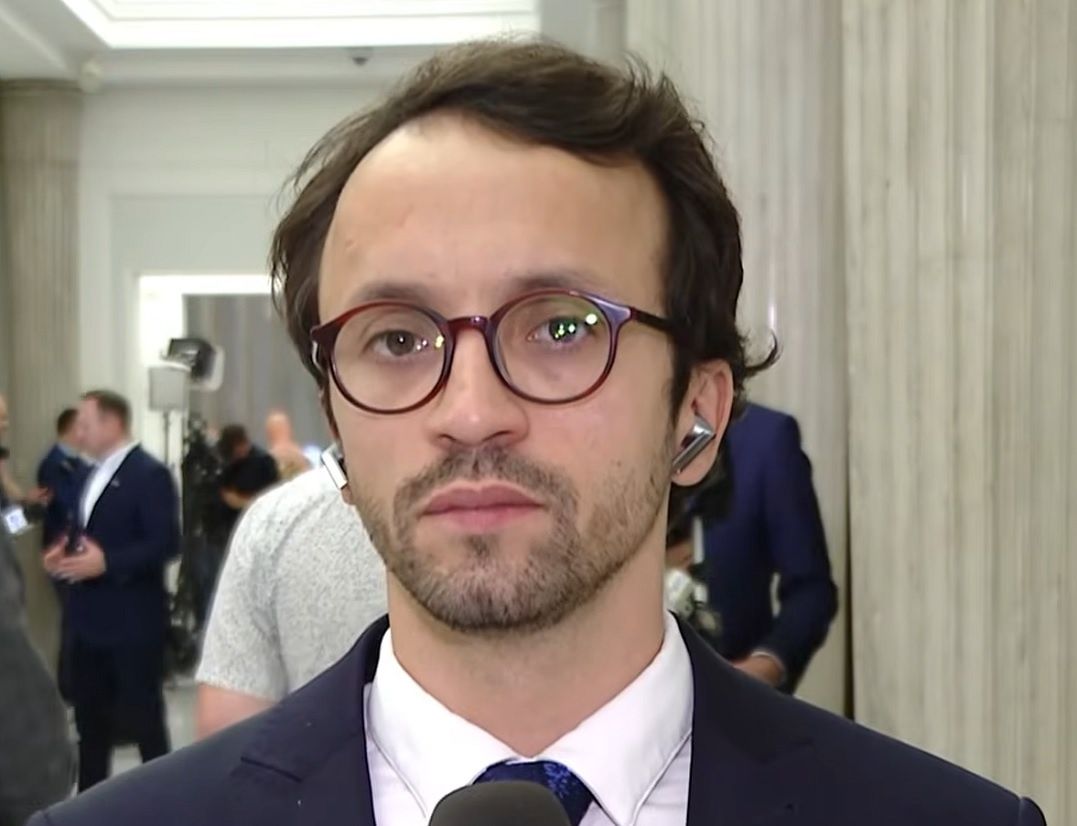 Samuel Pereira z sejmowym cyklem w telewizji wPolsce24