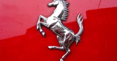 Fiat podzieli Ferrari i dokupi Chryslera?