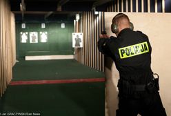 Poznań. Ponad 70 proc. policjantów oblało egzamin ze strzelania. Nie zdało ponad tysiąc osób