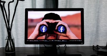 Facebook pozostanie darmowy, jeśli pozwolisz mu się śledzić