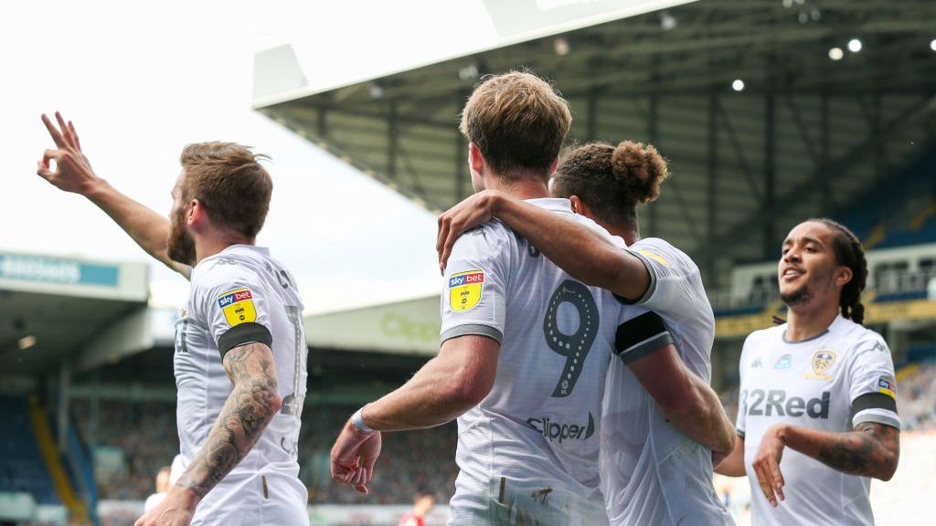 Zdjęcie okładkowe artykułu: Getty Images / Alex Dodd - CameraSport / Na zdjęciu: radość piłkarzy Leeds United