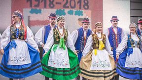 Kaszubski zespół zaprezentował się na kaszubskim meczu w Gdańsku! (galeria) 