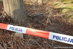 Wałbrzych. Ciało mężczyzny w strumyku. Policja próbuje ustalić jego tożsamość