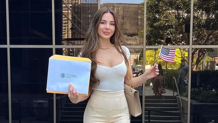 Anfisa dzięki małżeństwu zyskała amerykańskie obywatelstwo. Widzowie zarzucali jej, że jest wyrachowana i zależy jej tylko na pieniądzach i statusie